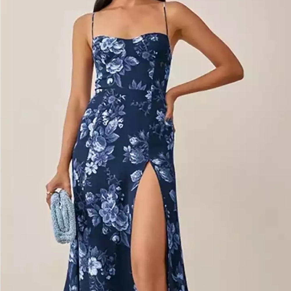 New with tags midi Dress with slit